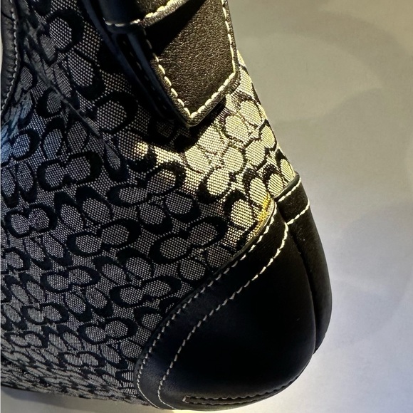 Elegant Black and Gray Designer Women's Bag - Picture 5 of 6